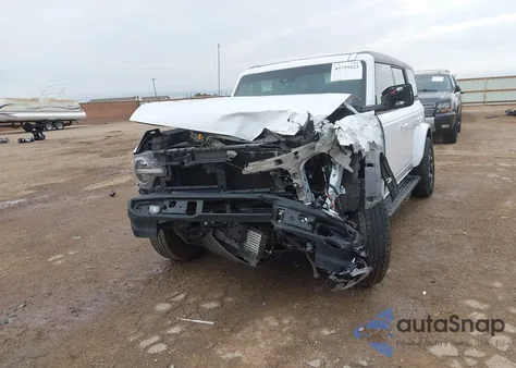 2024 Ford Bronco Outer Banks z USA, uszkodzony, nr VIN 1FMDE8BH7RLA89917